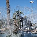 DSCF9888-Tripoli fontana ragazza con gazzella